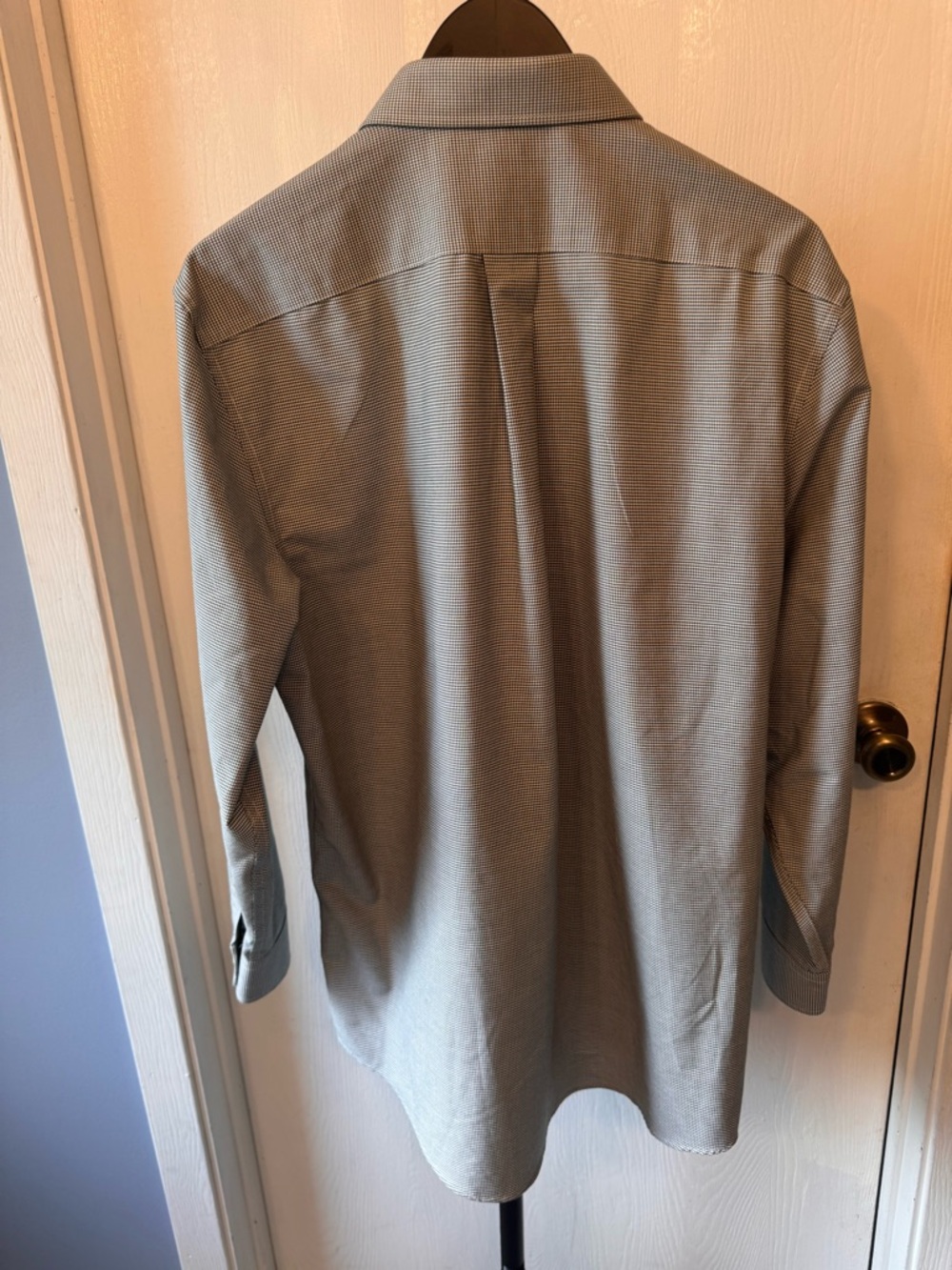 Men's Stafford CoolMax Button Down Shirt Regular Fit Gray Long Sleeve - Picture 2 of 6